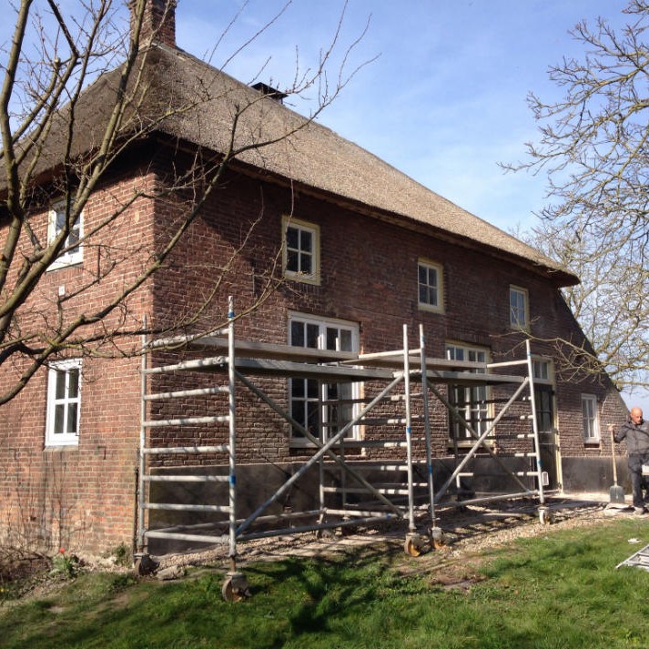 berbo-voegwerken_restauratie-boerderij_gevelrenovatie-voegen-1-w950